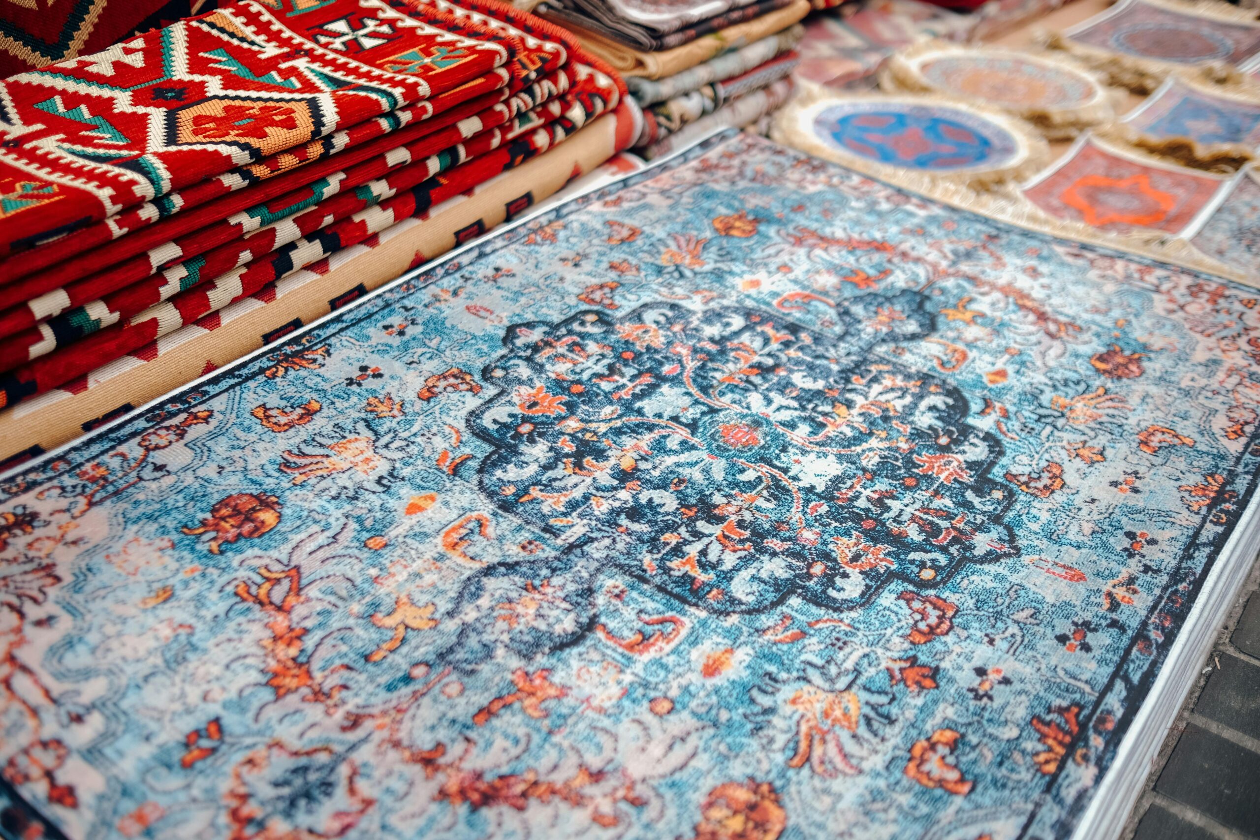 Tapis maison du monde : bien l’entretenir avec SOS TAPIS